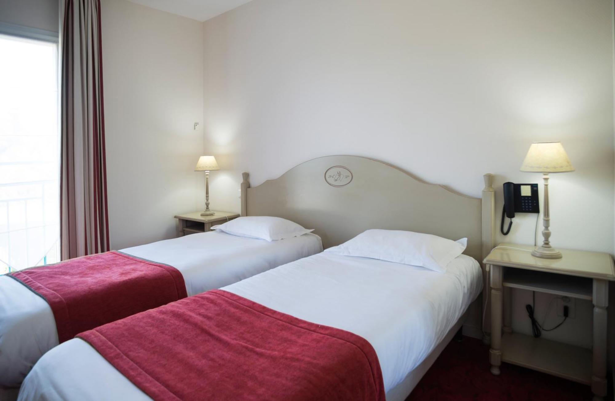 Brit Hotel Du Perche نوجان-لو-روترو المظهر الخارجي الصورة